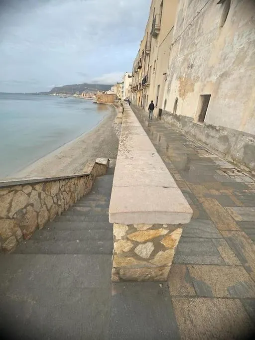 Apartment Lato Nord Il Giallo Vista E Accesso Mare Diretto Trapani Italy